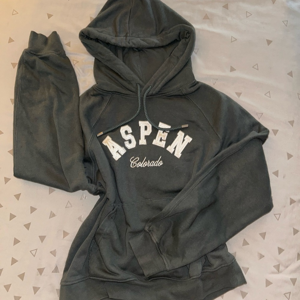 H&M Charcoal Gray Top